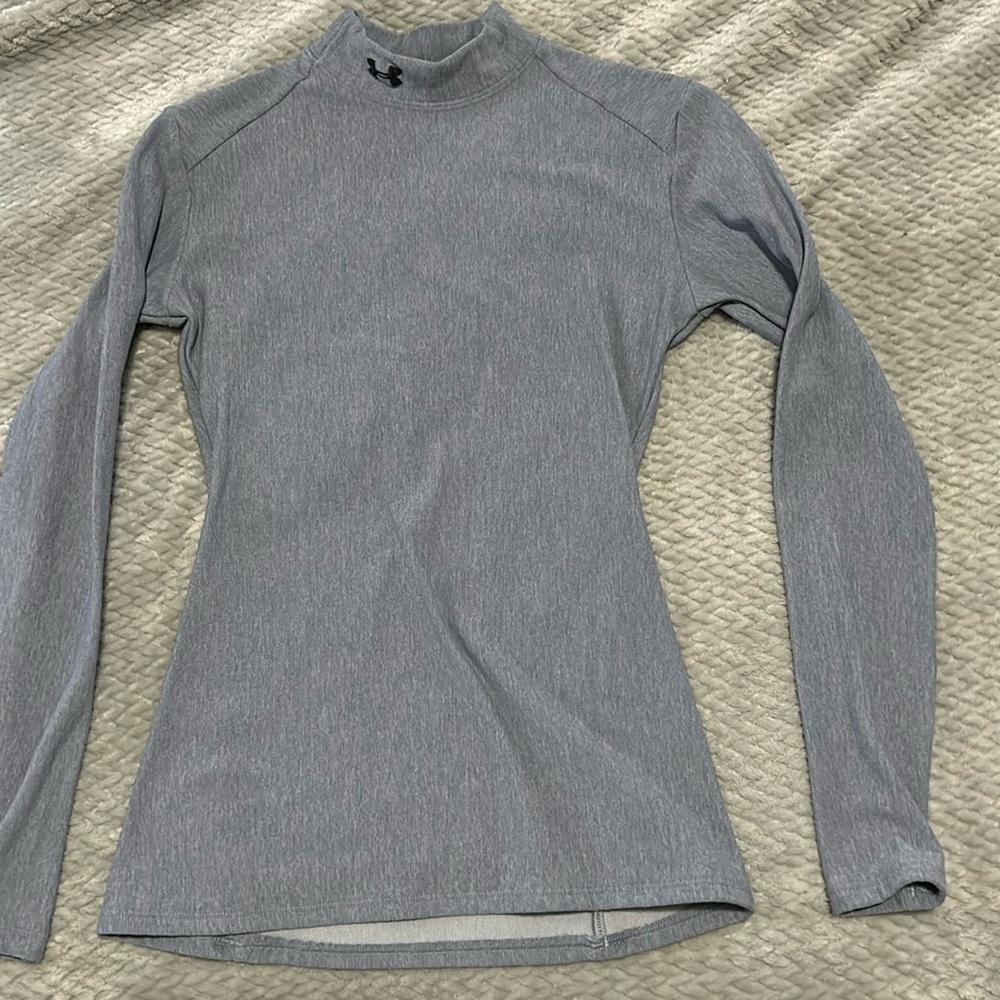 Under Armour“ColdGear” top